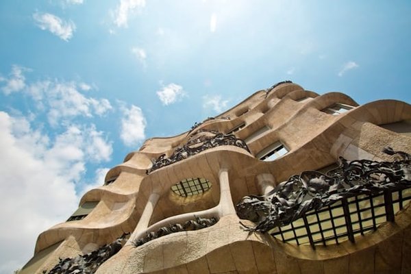 Découvrez les plus beaux circuits architecturaux guidés du monde